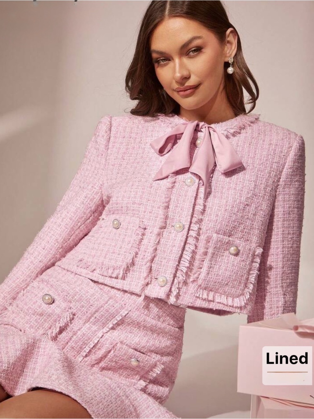 Elegant Pink Tweed Jacket with Pearl Buttons
